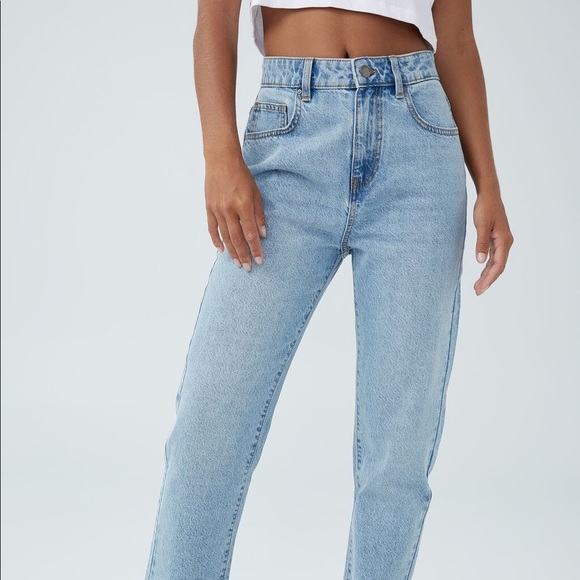 Cotton On High Wasted Mom Jeans - Picture 2 of 6